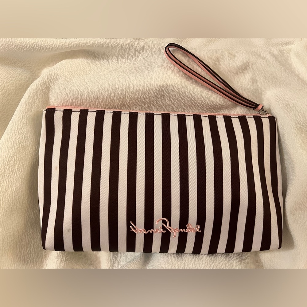 HENRI BENDEL wristlet/cosmetic bag - Picture 2 of 6